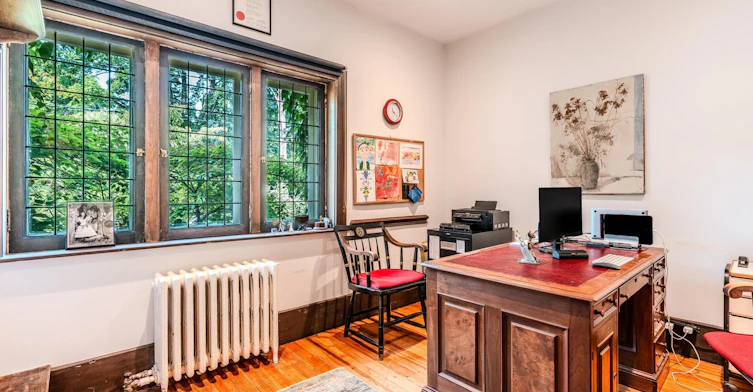 Main-295 Indian Road, Toronto, ON, M6R 2X5 - 3