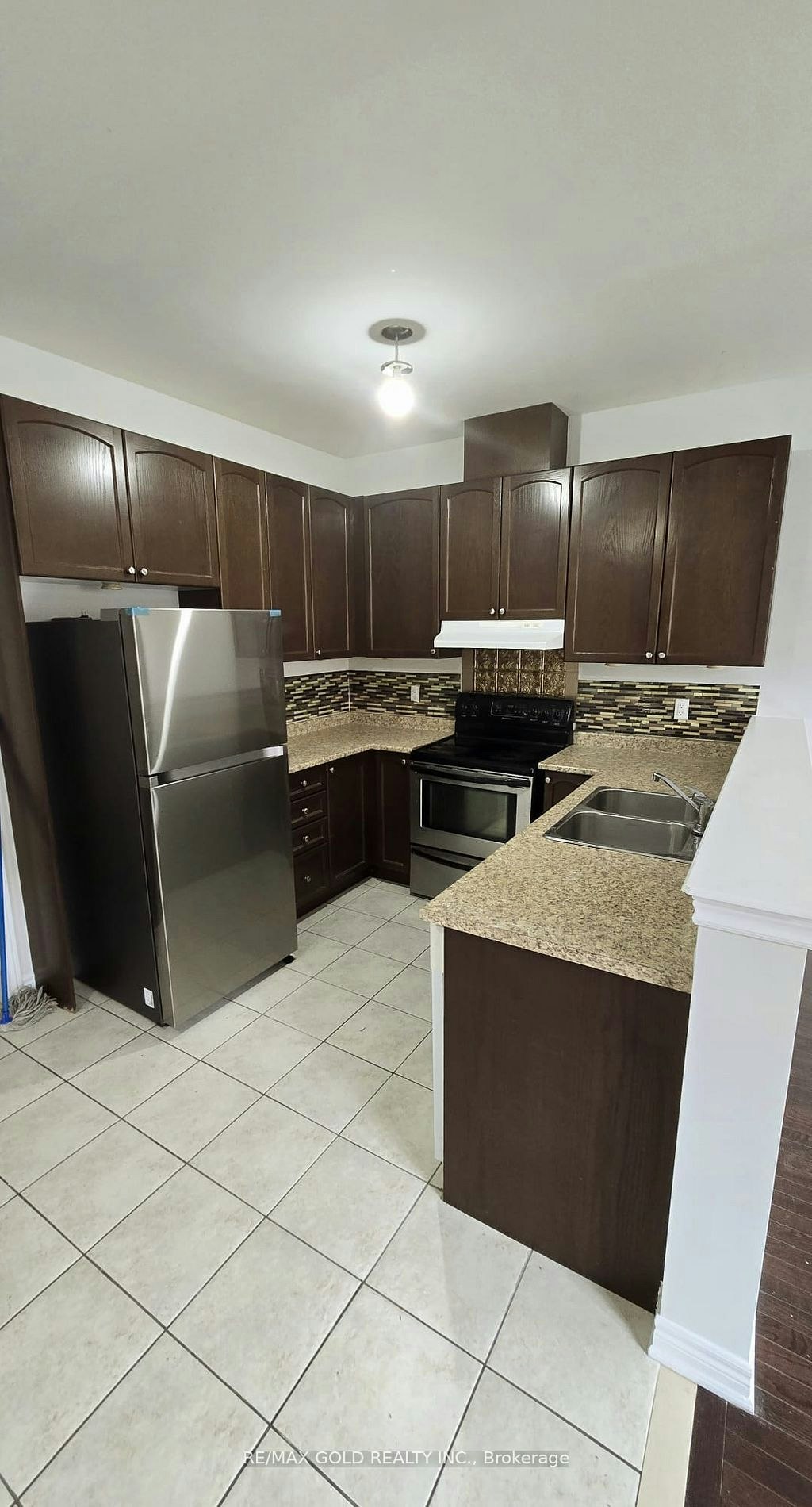 698 Megson Terrace, Milton, ON, L9T 8K5 - 19