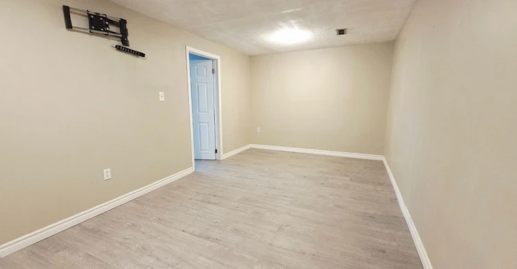 Basement-2 Ollerton Road, Toronto, ON, M3J 1X6 - 6