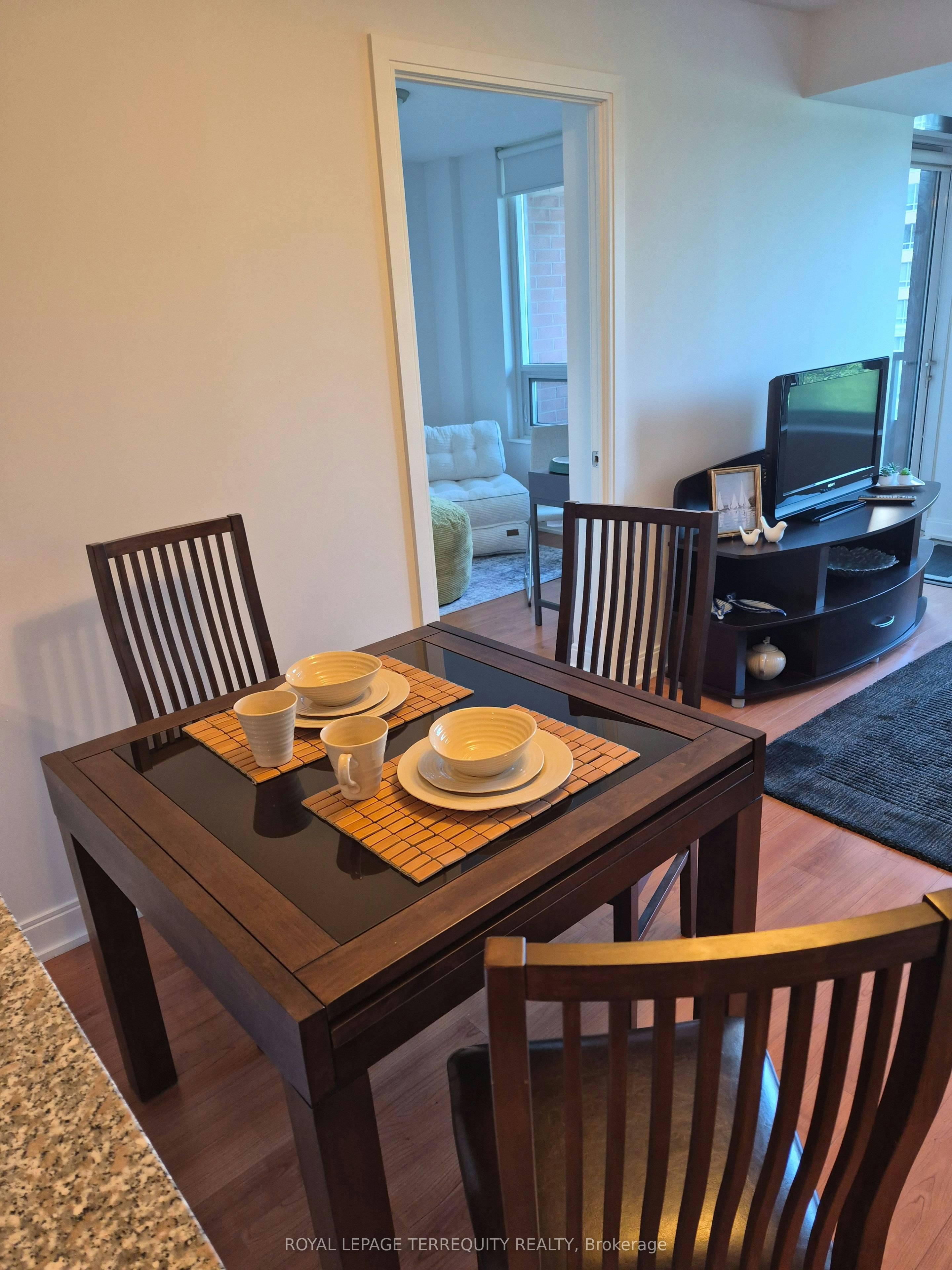 657-25 Viking Lane, Toronto, ON, M9B 0A1 - 16