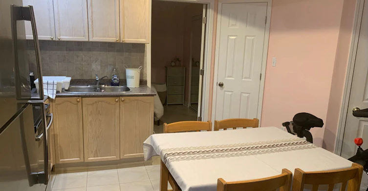 904 Drysdale. (Basement) Drive, Mississauga, ON, L5V 1X6 - 7