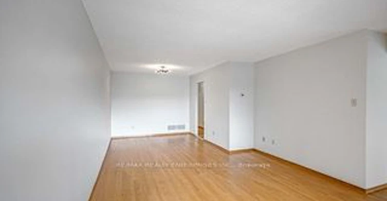 100 Antigua Road, Mississauga, ON, L5B 2T6 - 4