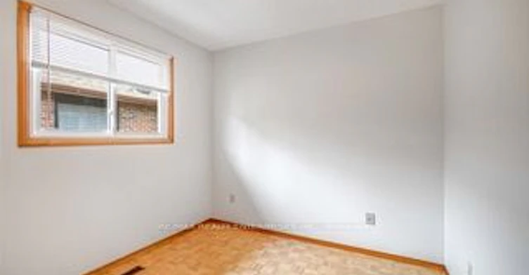 100 Antigua Road, Mississauga, ON, L5B 2T6 - 14