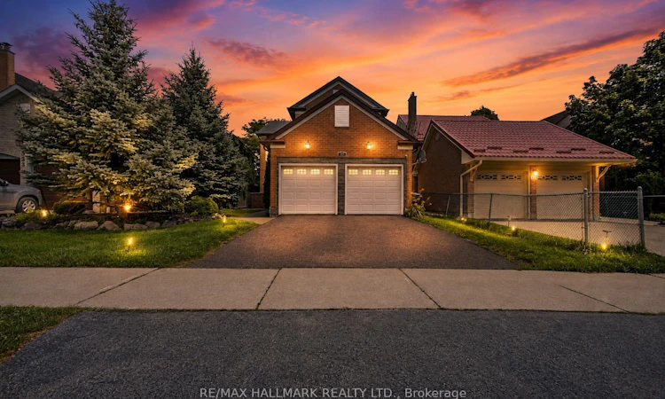 329 Kingsbridge Garden Circle