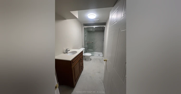 Basement-6947 Chigwel Court, Mississauga, ON, L4T 1N3 - 6