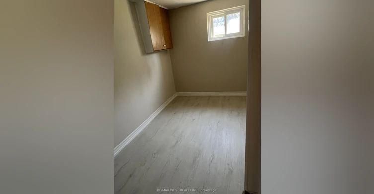 Basement-6947 Chigwel Court, Mississauga, ON, L4T 1N3 - 9