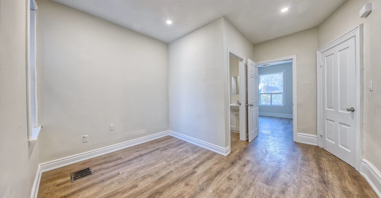Main-46 Springhurst Avenue, Toronto, ON, M6K 1B6 - 8