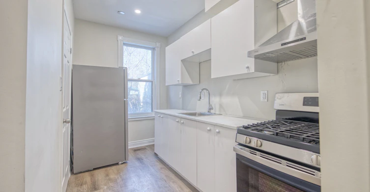 Main-46 Springhurst Avenue, Toronto, ON, M6K 1B6 - 2