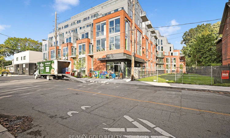 211-57 Brock Avenue
