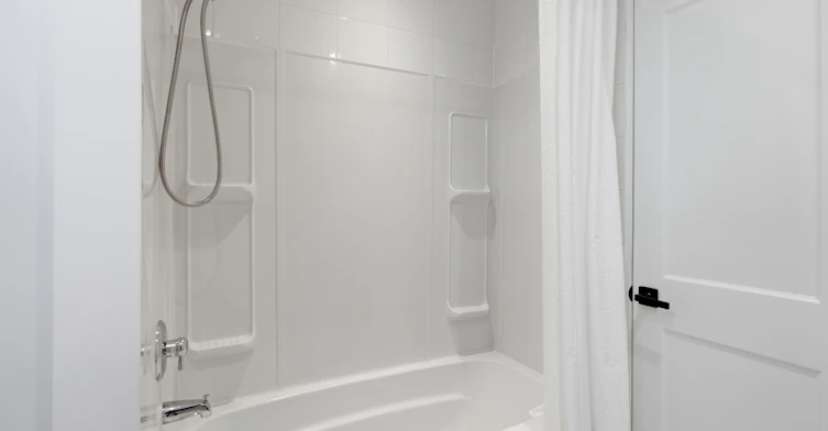 105 Cavell Avenue, Toronto, ON, M8V 1P5 - 37