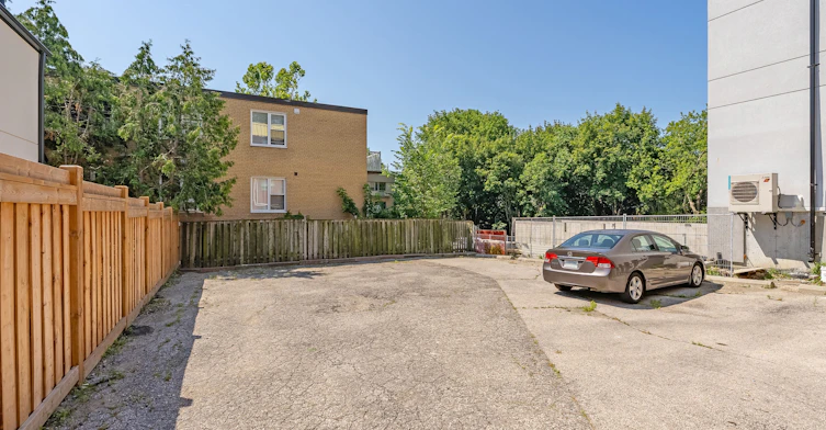 105 Cavell Avenue, Toronto, ON, M8V 1P5 - 40