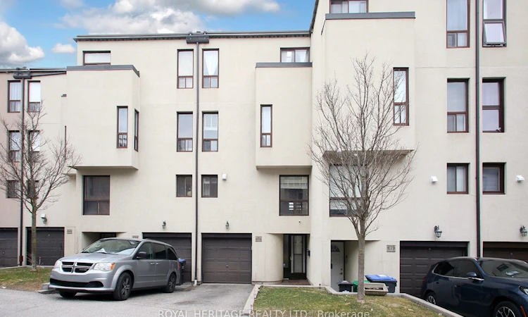 6-24 Reid Drive