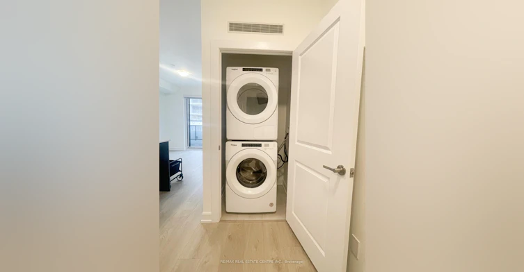 914-3220 William Coltson Avenue, Oakville, ON, L6H 7X9 - 20