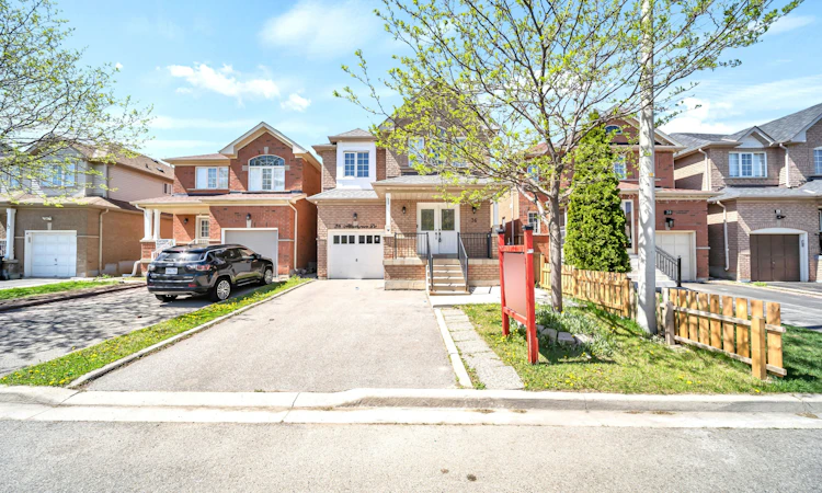 36 Allangrove Drive