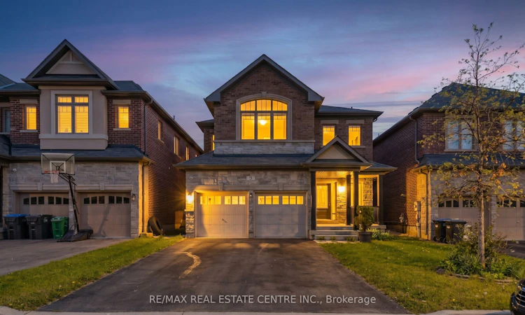 3 Prairie Creek Crescent