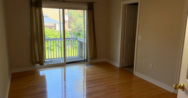 63 Munro Circle, Halton Hills, ON, L7G 6A2 - 4