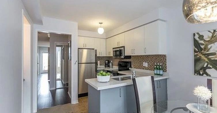 69-601 Shoreline Drive, Mississauga, ON, L5B 4K7 - 9