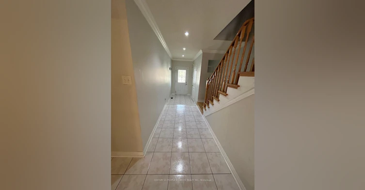 52 Treasure Drive, Brampton, ON, L7A 3L1 - 2
