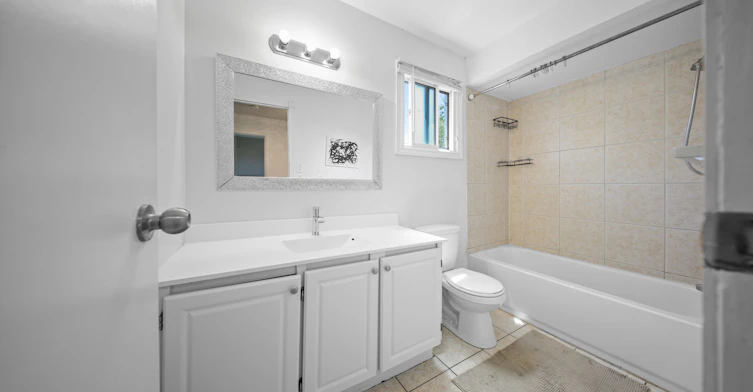 3949 Teakwood Drive, Mississauga, ON, L5C 3L2 - 10