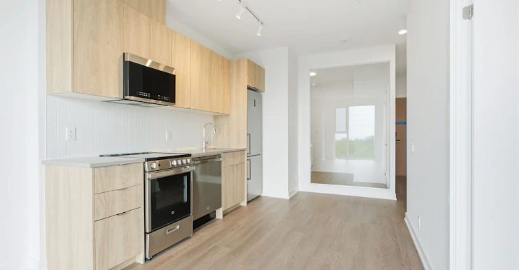 1204-1660 Bloor Street W, Toronto, ON, M6P 0C6 - 12