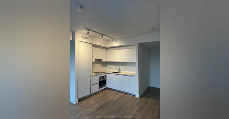 3707-4015 The Exchange N/A, Mississauga, ON, L5B 0N9 - 9