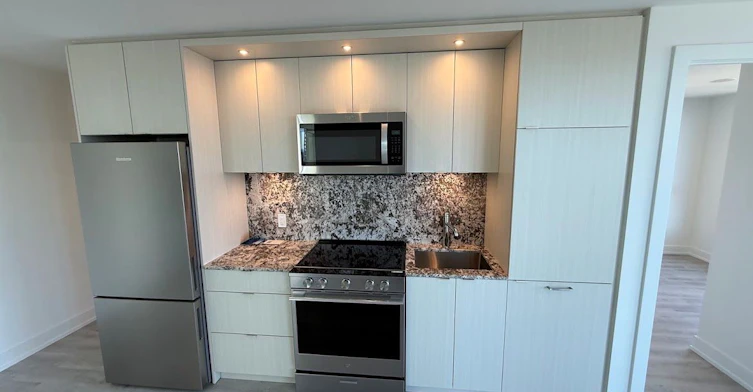 2004-60 Central Park Roadway Road, Toronto, ON, M9A 0E6 - 7