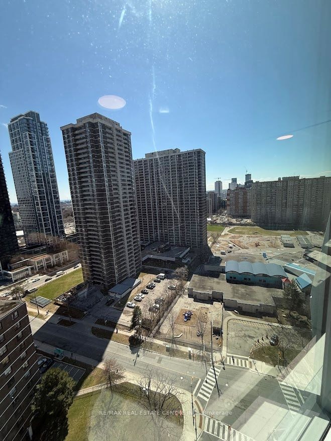 2004-60 Central Park Roadway Road, Toronto, ON, M9A 0E6 - 10