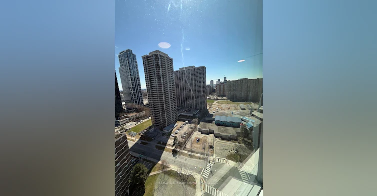 2004-60 Central Park Roadway Road, Toronto, ON, M9A 0E6 - 10