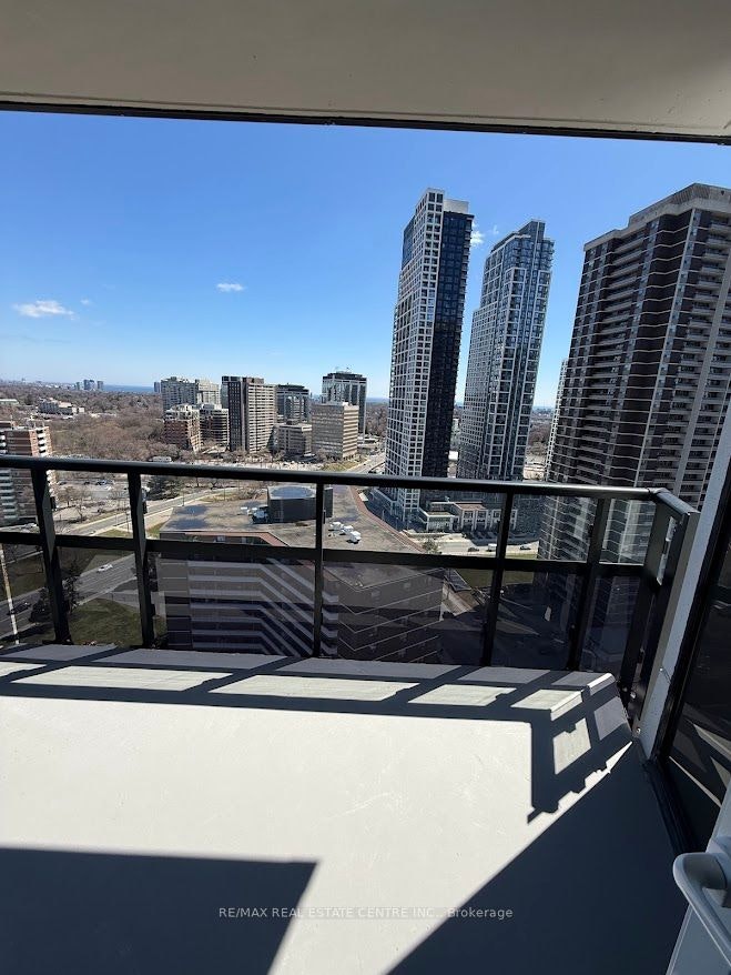 2004-60 Central Park Roadway Road, Toronto, ON, M9A 0E6 - 12