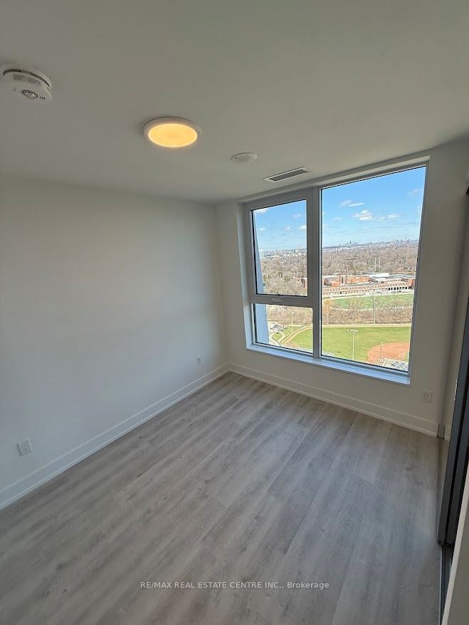 2004-60 Central Park Roadway Road, Toronto, ON, M9A 0E6 - 18