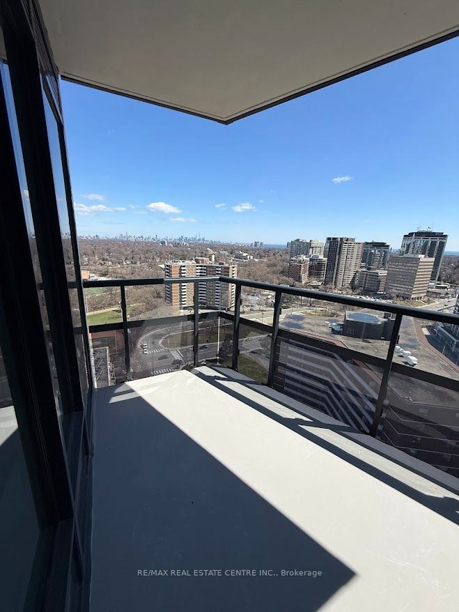 2004-60 Central Park Roadway Road, Toronto, ON, M9A 0E6 - 11