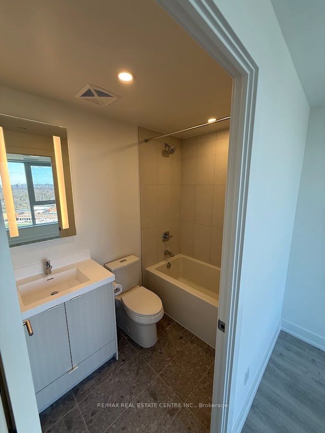 2004-60 Central Park Roadway Road, Toronto, ON, M9A 0E6 - 16
