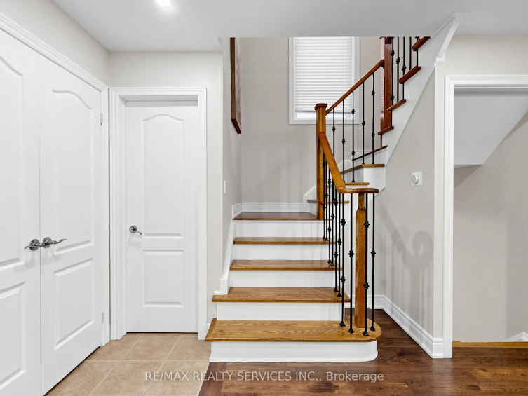 32 Hillpath Crescent, Brampton, ON, L6Z 4T9 - 22