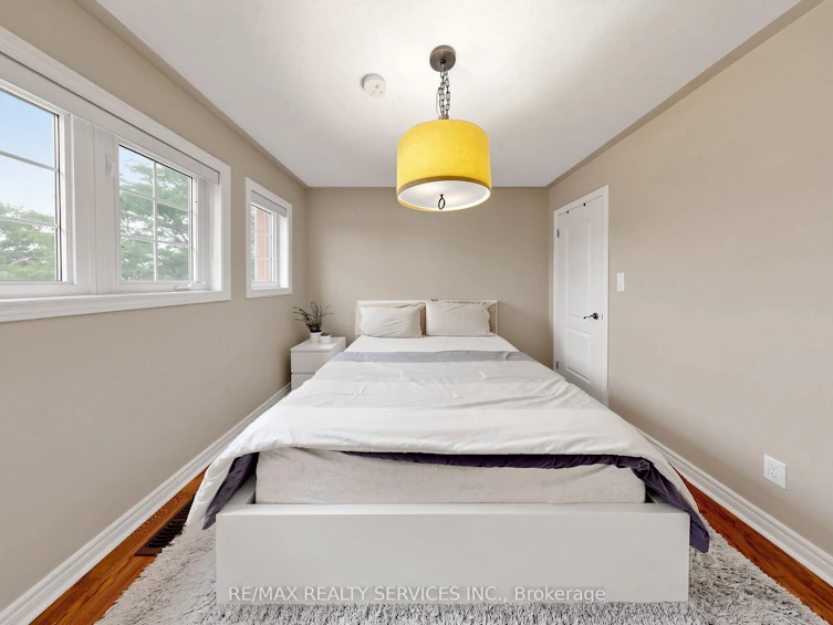 32 Hillpath Crescent, Brampton, ON, L6Z 4T9 - 34