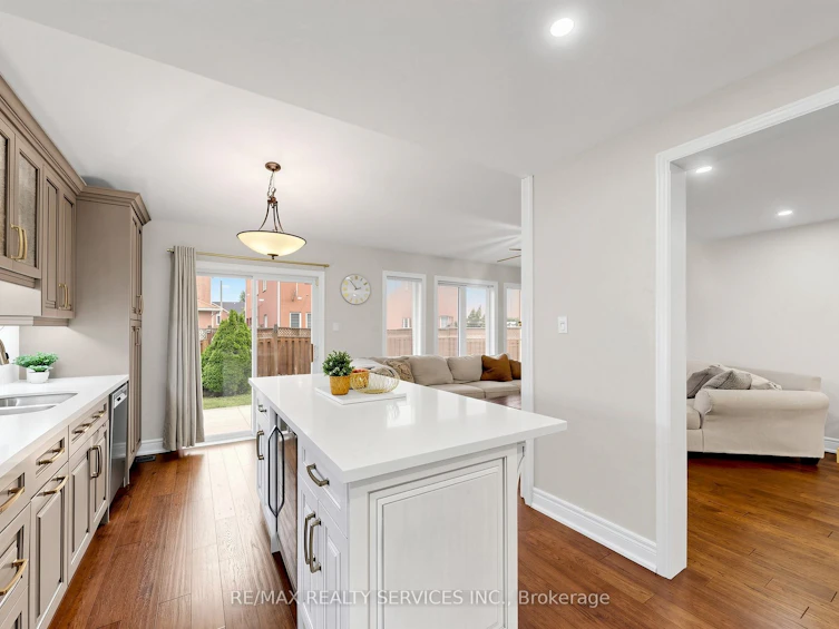 32 Hillpath Crescent, Brampton, ON, L6Z 4T9 - 20