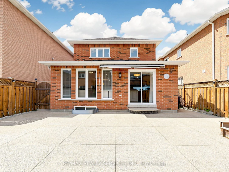 32 Hillpath Crescent, Brampton, ON, L6Z 4T9 - 44