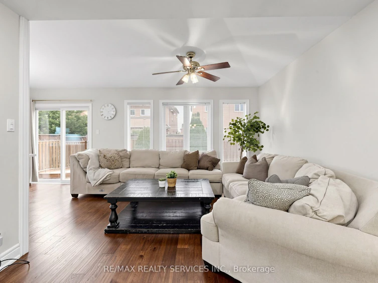 32 Hillpath Crescent, Brampton, ON, L6Z 4T9 - 8