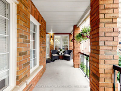 32 Hillpath Crescent - 5