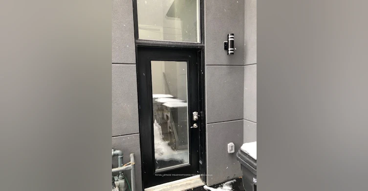 BASEMENT ROOM #2-71 Thirtieth Street, Toronto, ON, M8W 3B9 - 2