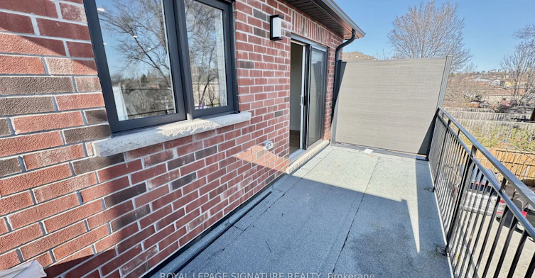 2-981 Glencairn Avenue, Toronto, ON, M6B 2A8 - 5