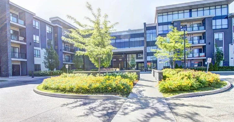 231-3170 Erin Mills Parkway, Mississauga, ON, L5L 1W8 - 2
