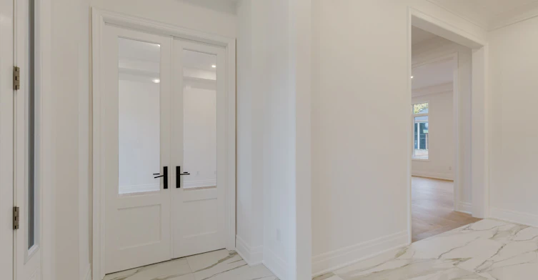 243 Prince George Crescent, Oakville, ON, L6L 6P2 - 4
