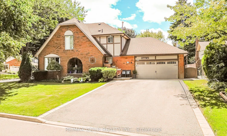 40 Cairnmore Court