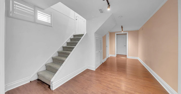 Basement-50 Wall Avenue, Toronto, ON, M9N 2N6 - 6