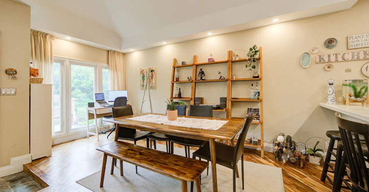 Main-29 Ennerdale Road, Toronto, ON, M6E 4C2 - 17