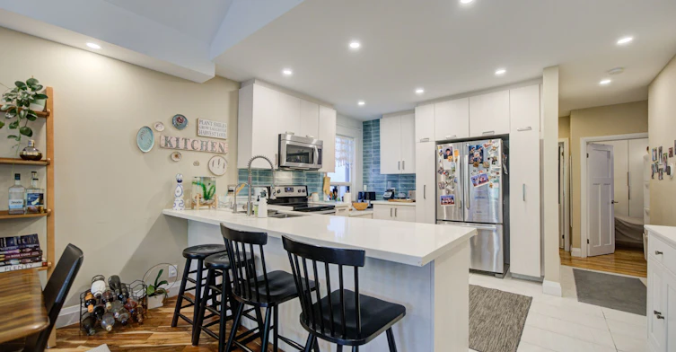 Main-29 Ennerdale Road, Toronto, ON, M6E 4C2 - 19