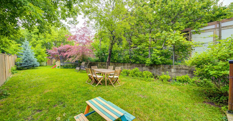 Main-29 Ennerdale Road, Toronto, ON, M6E 4C2 - 46