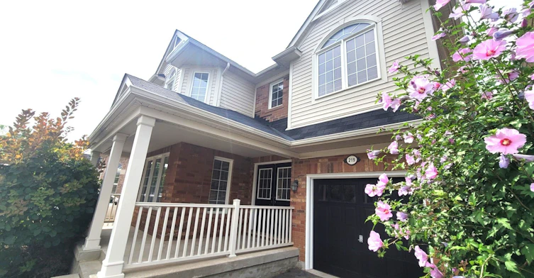 219 Mcginnis Crescent, Milton, ON, L9T 0X9