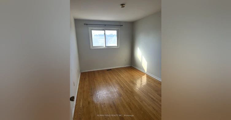 7463 Sigsbee Drive, Mississauga, ON, L4T 3S5 - 6