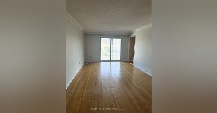 7463 Sigsbee Drive, Mississauga, ON, L4T 3S5 - 3
